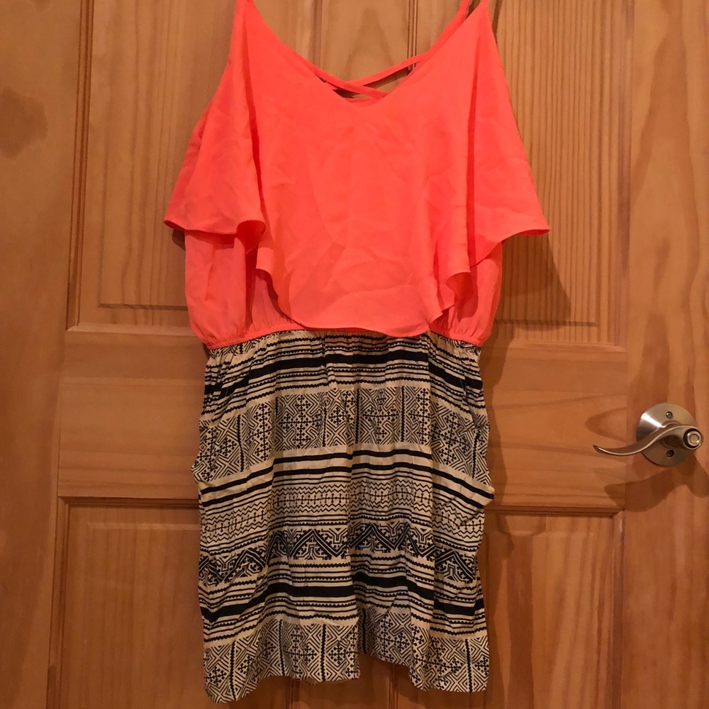 NWT Francesca’s Romper (size L)